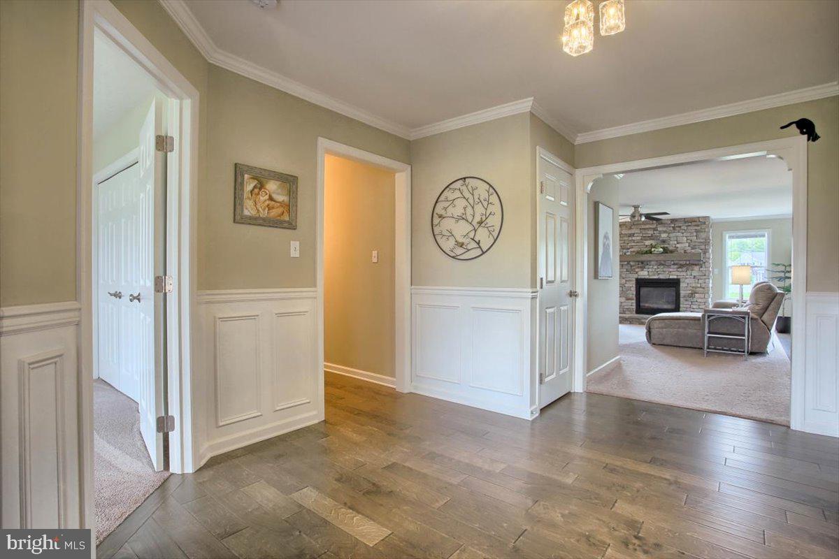 2243 Friesian Road York, PA 17406 - Photo 6 of 37 Gallery Image 6