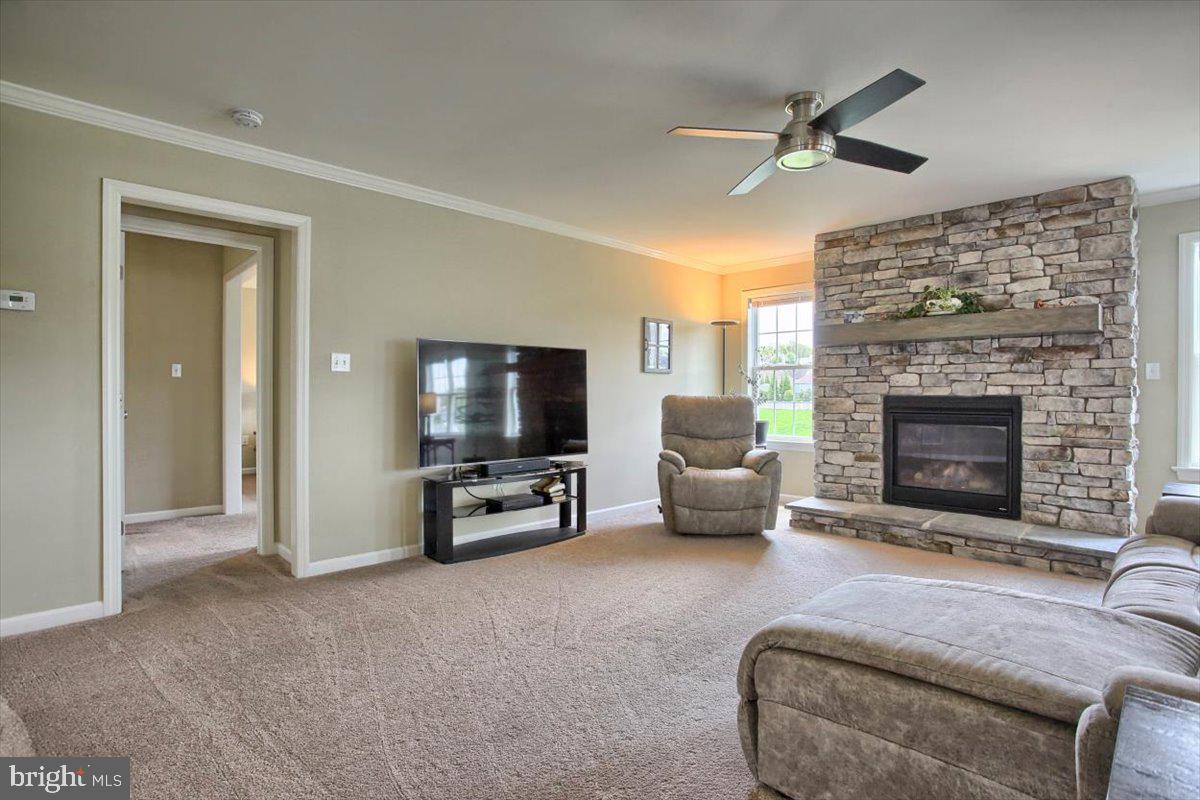 2243 Friesian Road York, PA 17406 - Photo 7 of 37 Gallery Image 7
