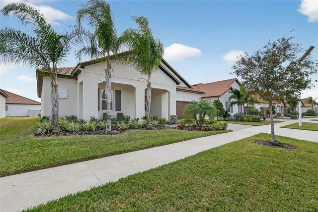 $475,000 | 17316 Scuba Crest Street, Wimauma, FL 33598