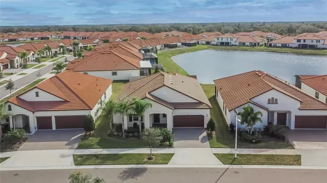 $475,000 | 17316 Scuba Crest Street, Wimauma, FL 33598