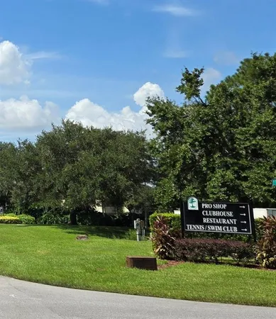 $182,000 | 307 Eagle Pond Drive, Unit 307, Winter Haven, FL 33884