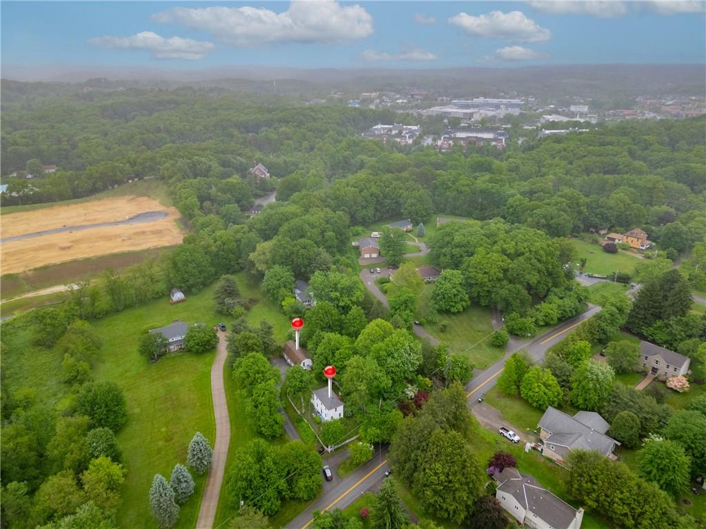 461 Manor Road Wexford, PA 15090 - Photo 40 of 43 a view of a city