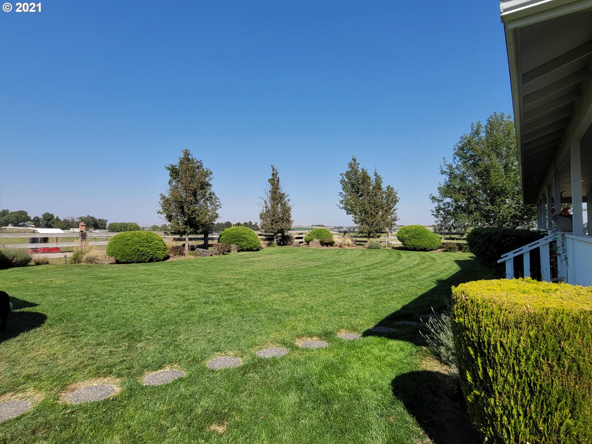 80171 Powerline Road Hermiston, OR 97838 - Photo 5 of 28 Gallery Image 5