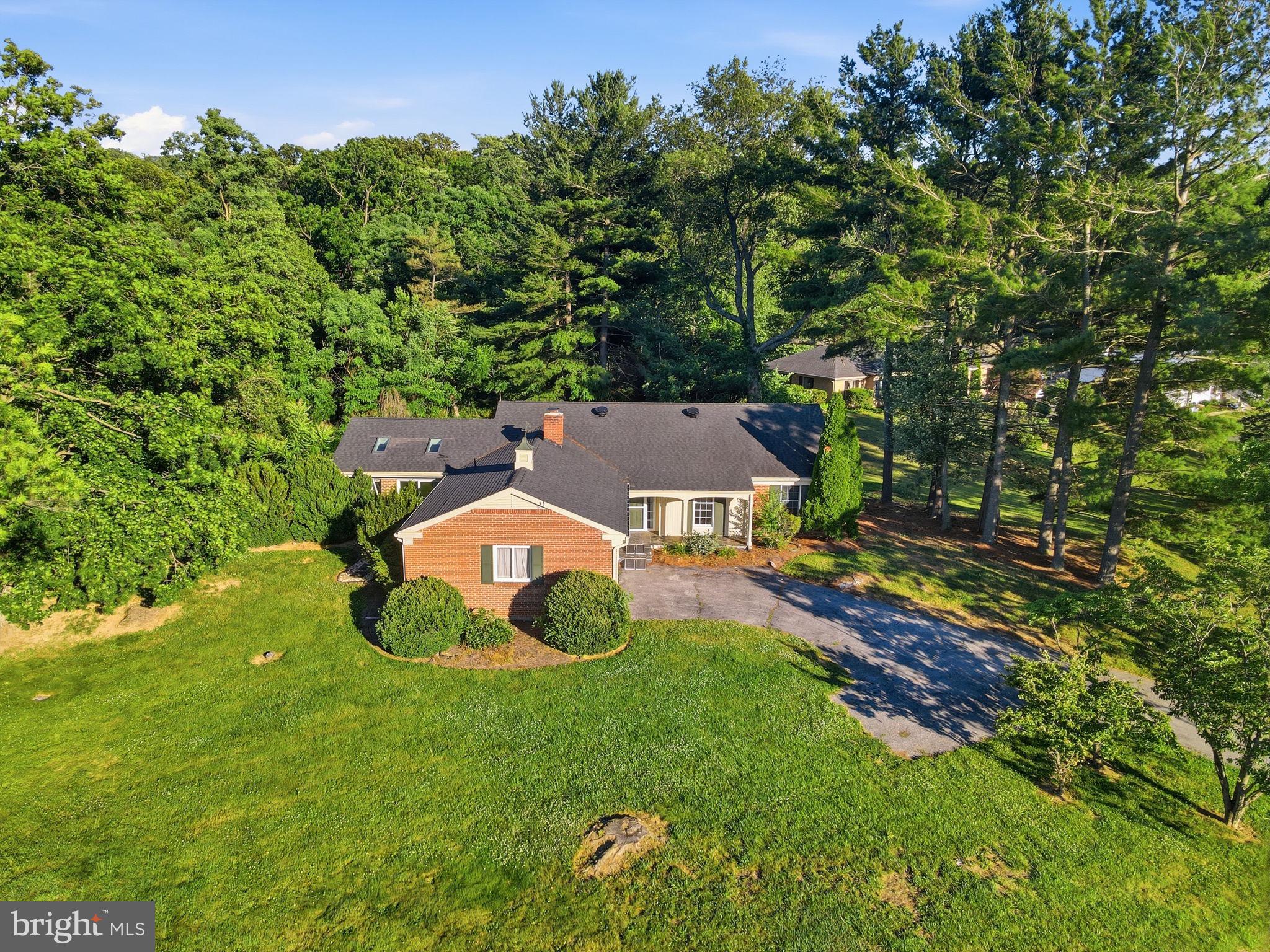 2285 Jones Road Winchester, VA 22602 - Photo 2 of 45