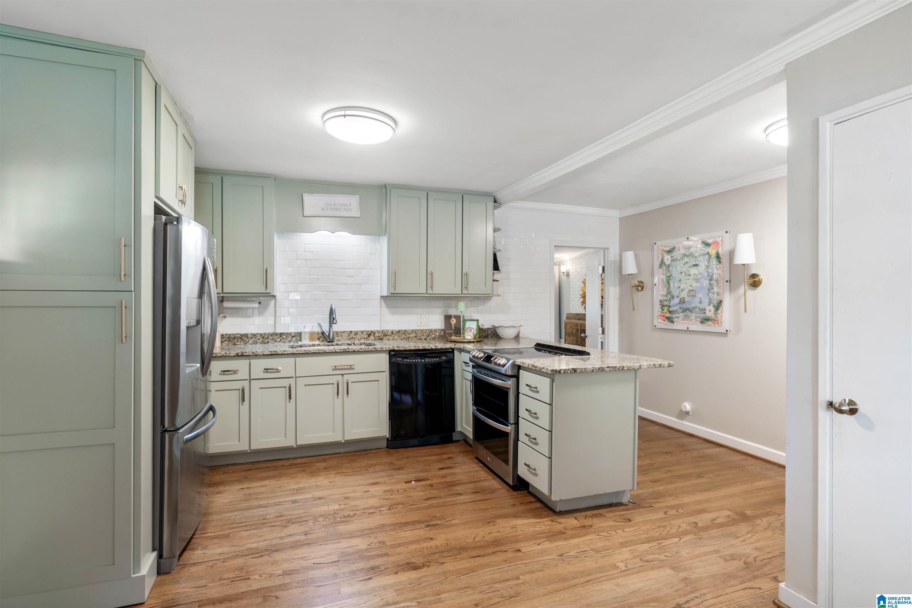 1154 Montclair Road Birmingham, AL 35213 - Photo 12 of 36