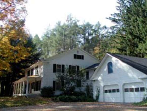 4978 Quechee Road Hartford, VT 05084 - Photo 1 of 1