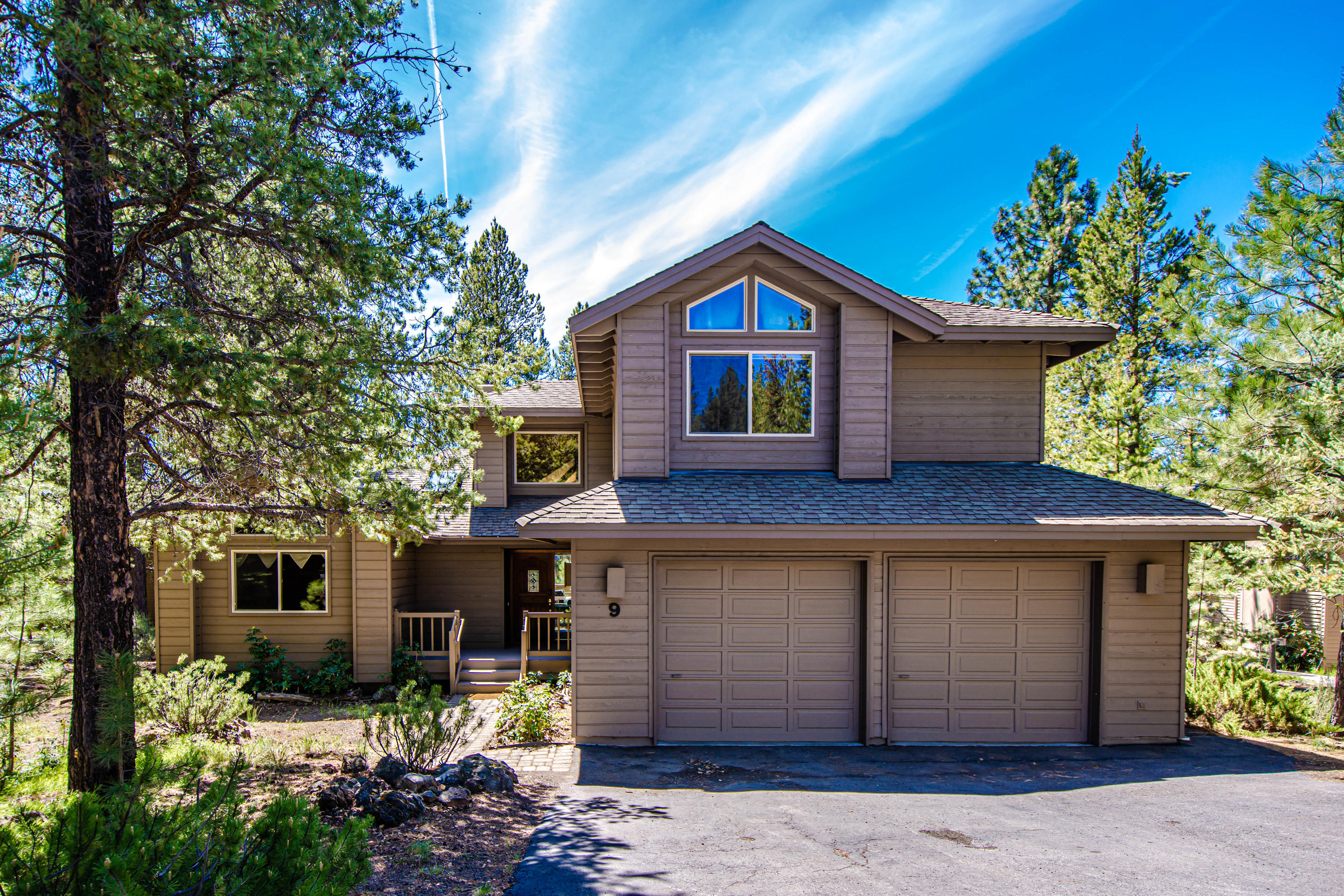17917 Rhododendron Lane Sunriver, OR 97707 - Photo 1 of 25 RH - 1