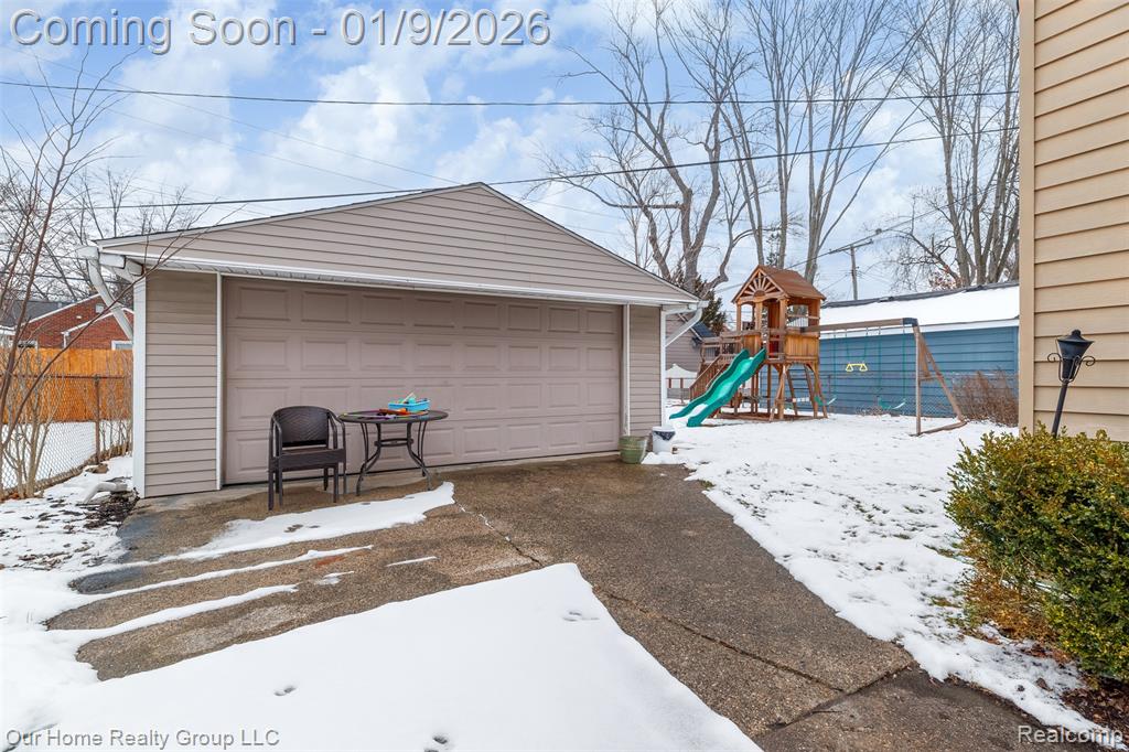 1660 Princeton Road Berkley, MI 48072 - Photo 26 of 34 Gallery Image 26