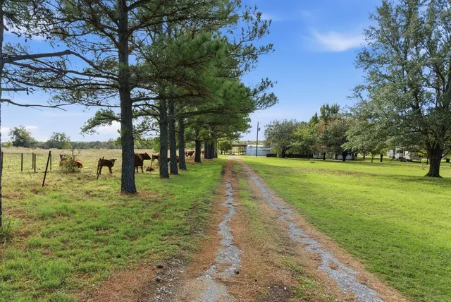 $499,900 | 3420 Springfield Road, Springtown, TX 76082