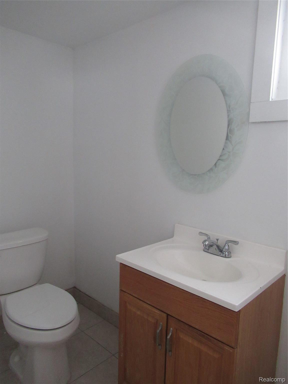 815 Ludlow Avenue Rochester, MI 48307 - Photo 40 of 48 IMG_0826.JPG