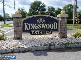 $57,500 | 12 Royalty Lane, Clementon, NJ 08021