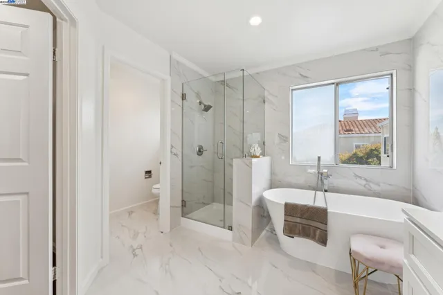 $1,450,000 | 125 Cardigan Bay, Alameda, CA 94502