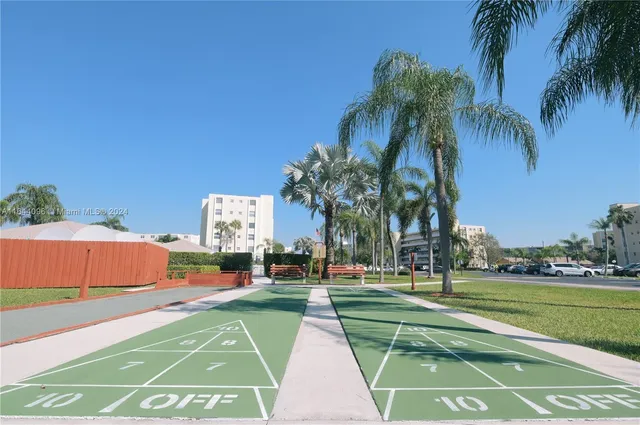 $239,900 | 101 Southeast 3rd Avenue, Unit 401, Dania Beach, FL 33004