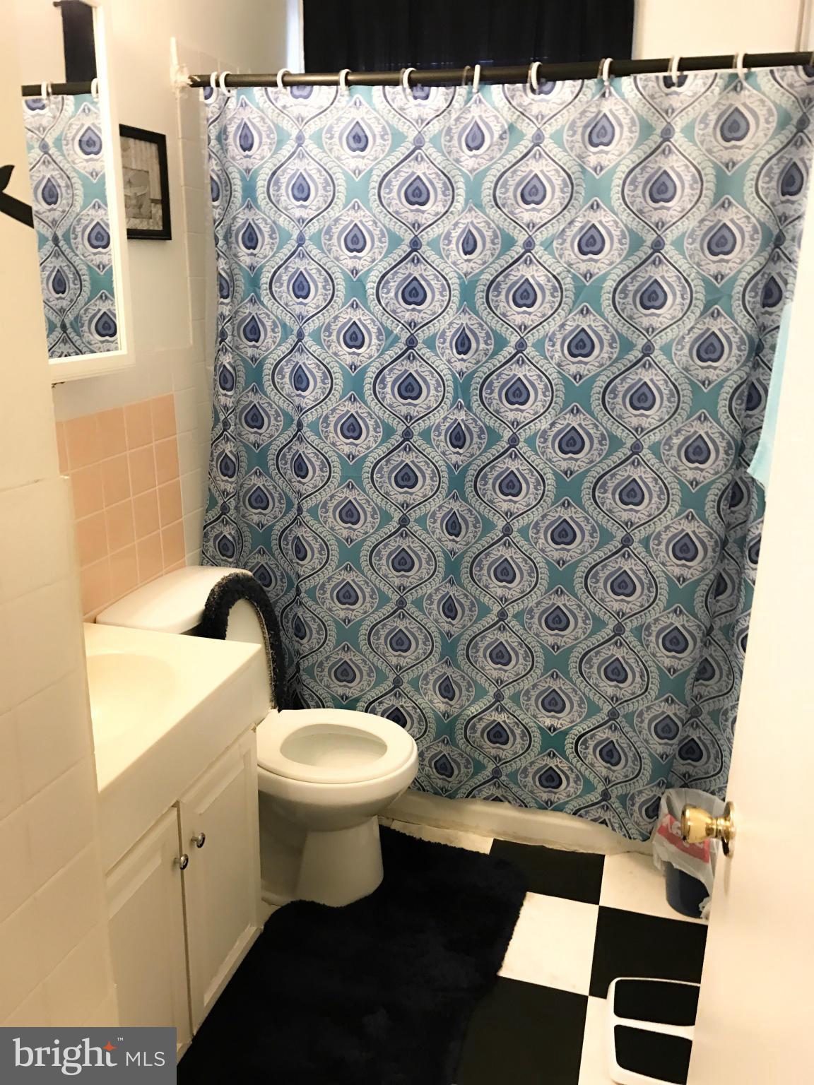 8062 Gray Haven Road Baltimore, MD 21222 - Photo 6 of 9 Bath