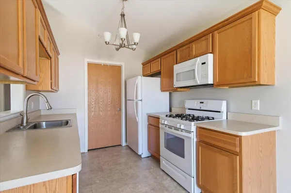 $243,000 | 1304 Riversedge Drive, Saline, MI 48176