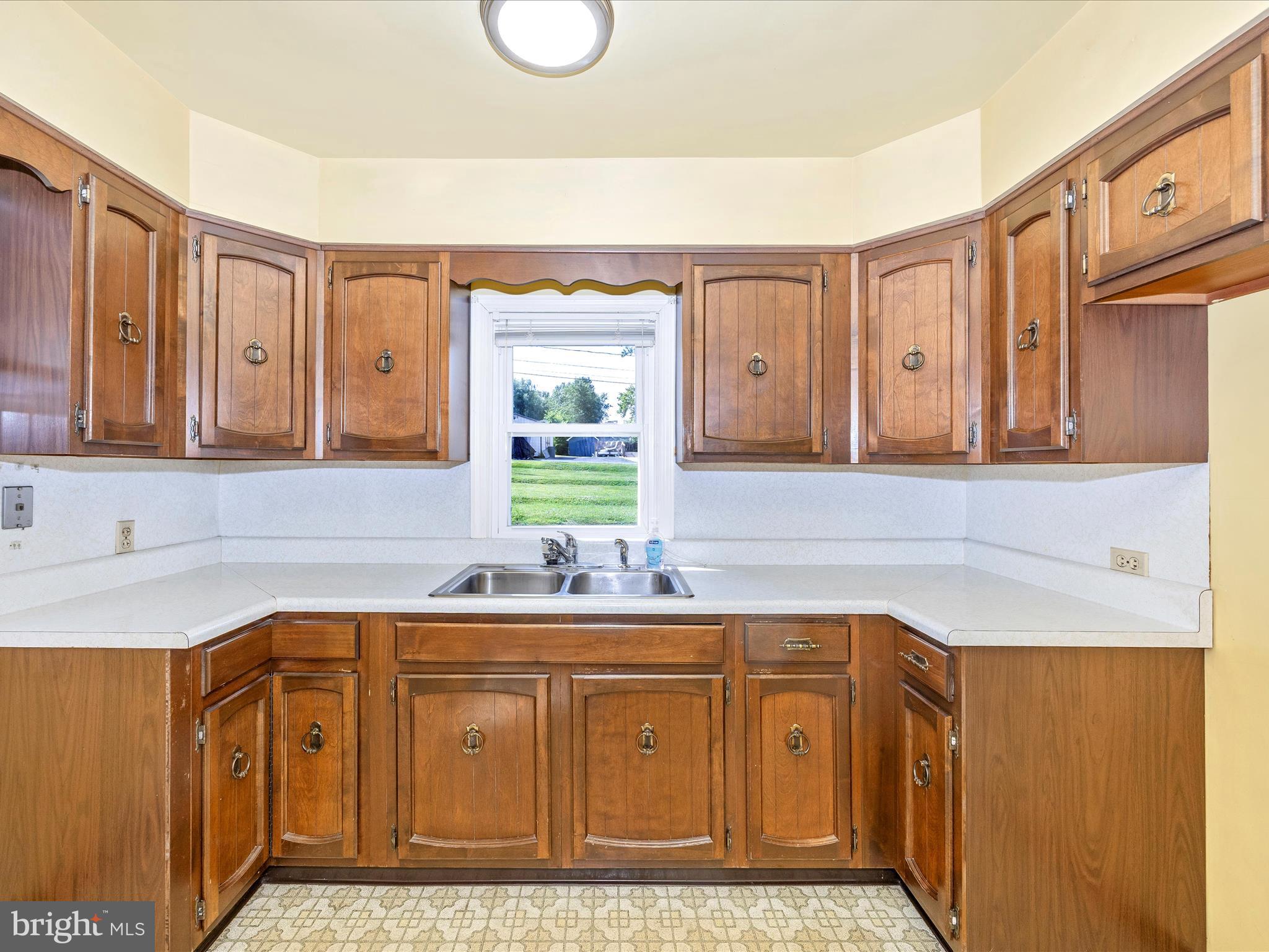6 Park View Boonsboro, MD 21713 - Photo 14 of 64 a bathroom with a sink and a mirror