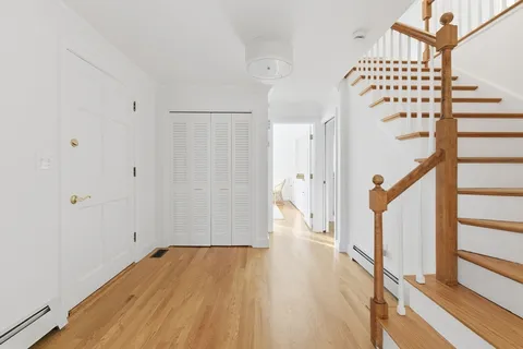 $1,469,000 | 6 Glen Drive, Lynnfield, MA 01940