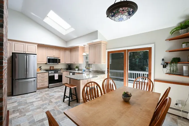 $768,700 | 211 James Circle, Mashpee, MA 02649