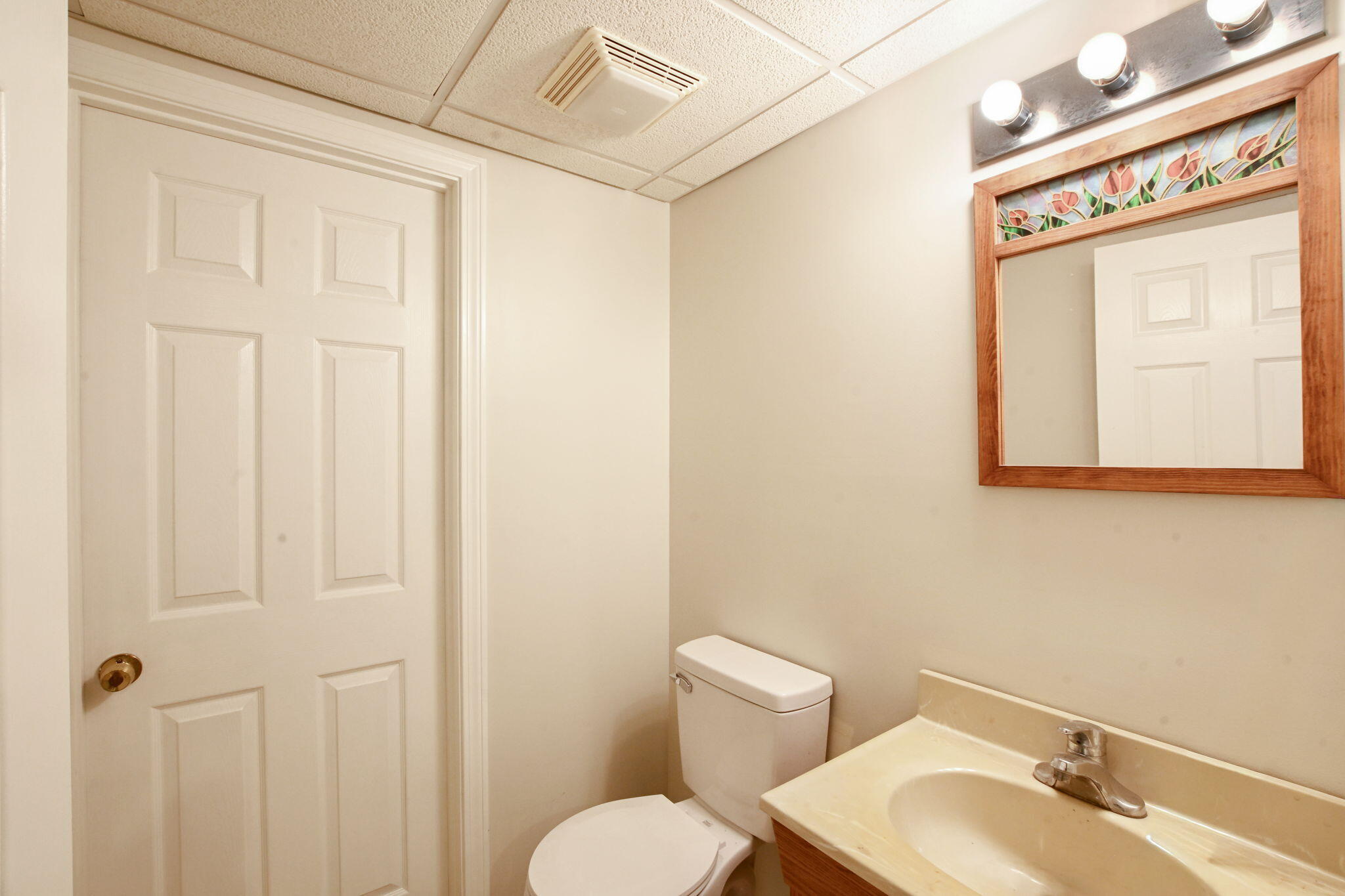 211 James Circle Mashpee, MA 02649 - Photo 22 of 37 21-web-or-mls-DSC_5064 copy