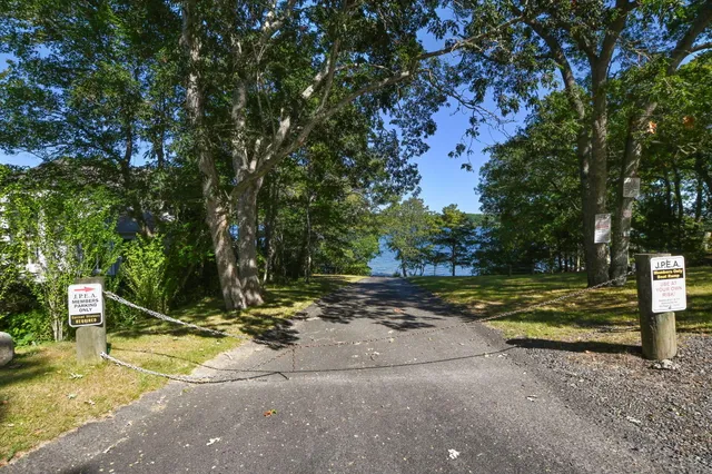 $768,700 | 211 James Circle, Mashpee, MA 02649