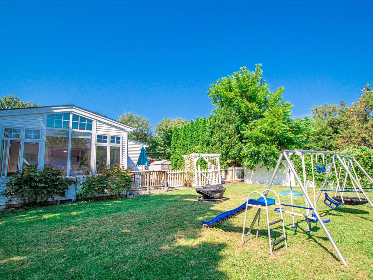 6 Sherry Road South Burlington, VT 05403 - Photo 11 of 23