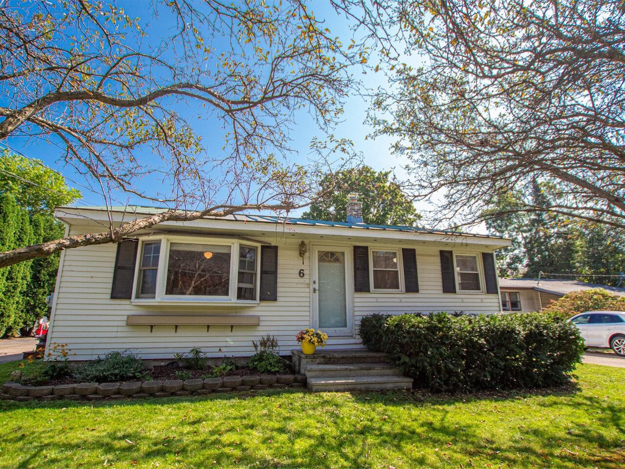 6 Sherry Road South Burlington, VT 05403 - Photo 16 of 23
