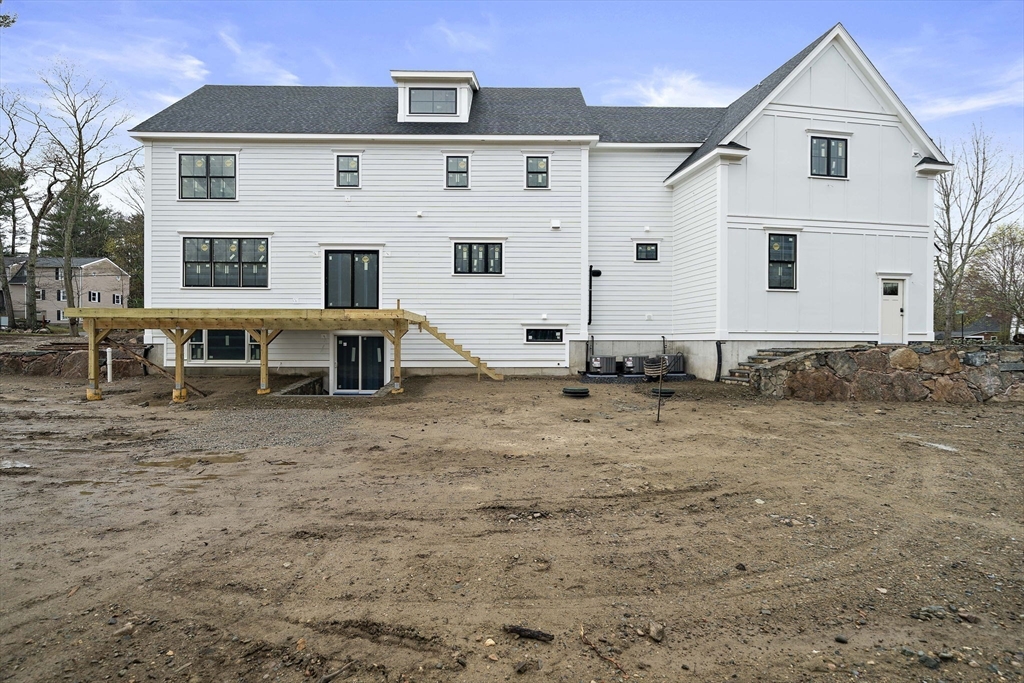 448 York Street Canton, MA 02021 - Photo 3 of 7