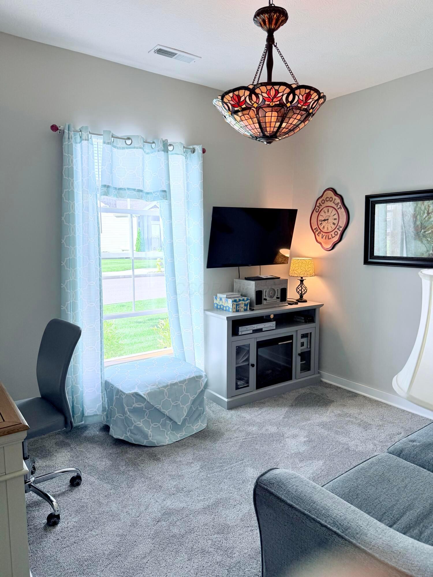 181 Lenell Loop Delaware, OH 43015 - Photo 23 of 29 Office / Spare Bedroom