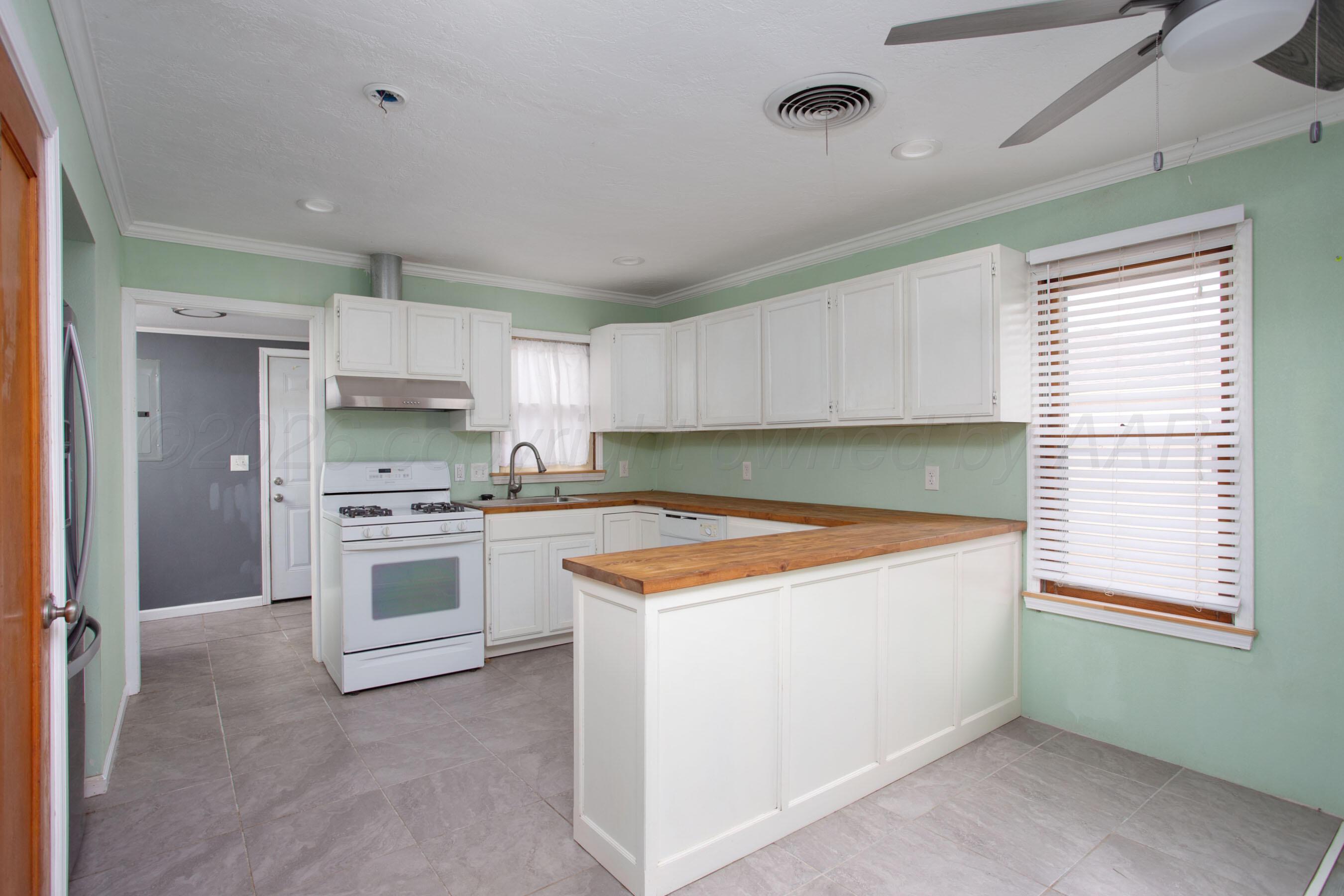 1616 South Travis Street Amarillo, TX 79102 - Photo 12 of 25 10 (6)