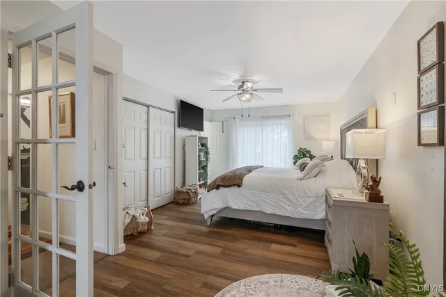 $349,900 | 209 Dolores Terrace South, Salina, NY 13212