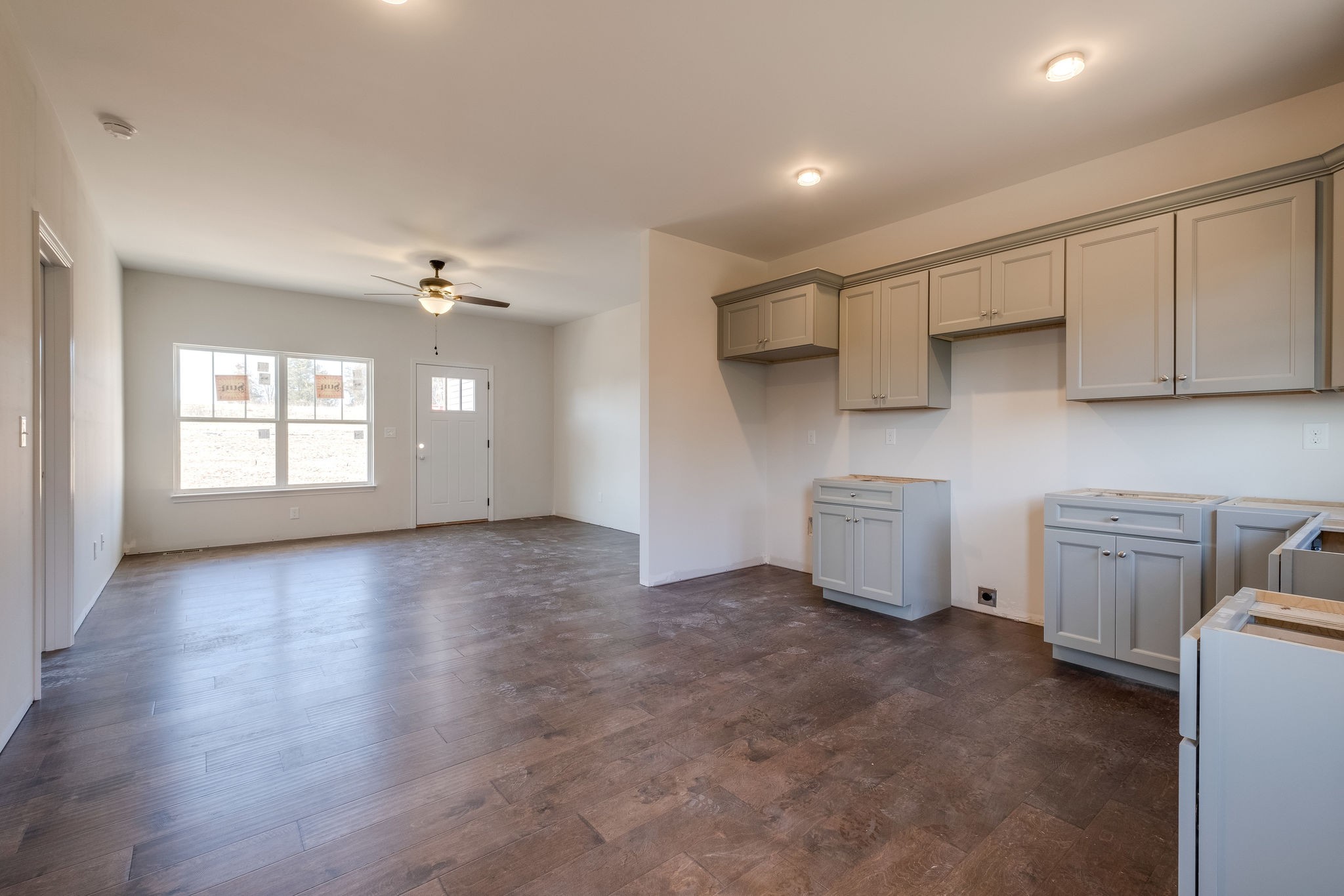 1508 Jones Creek Road Dickson, TN 37055 - Photo 8 of 26 Gallery Image 8