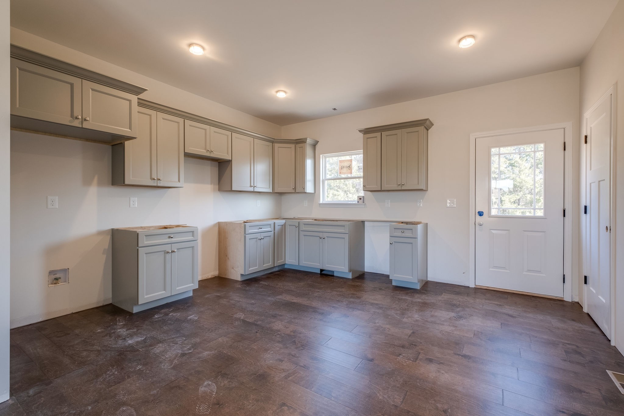 1508 Jones Creek Road Dickson, TN 37055 - Photo 9 of 26 Gallery Image 9