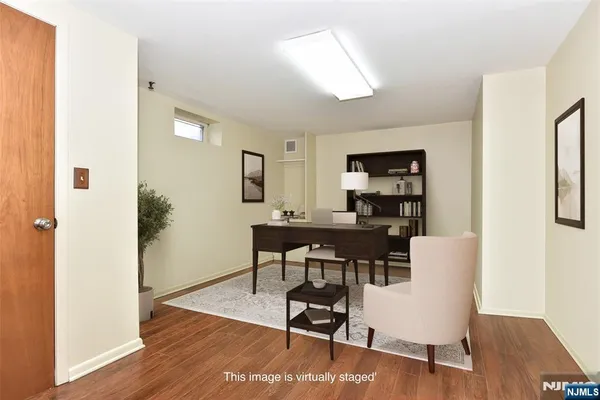 $899,900 | 7 Jefferson Place, Wayne, NJ 07470