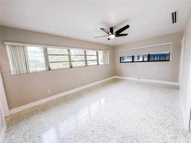 $5,900 | 425 Northeast 103rd Street, Unit 425, Miami Shores, FL 33138