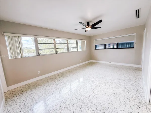 $5,900 | 425 Northeast 103rd Street, Unit 425, Miami Shores, FL 33138
