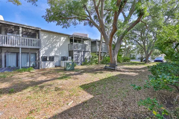 $2,295 | 11502 7th Lane North, Unit 1401, St. Petersburg, FL 33716