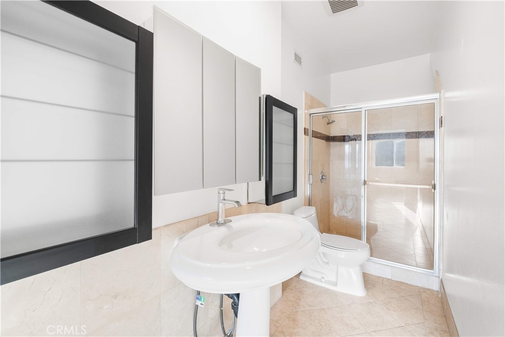 2109 Scenic Ridge Drive Chino Hills, CA 91709 - Photo 34 of 75 Downstairs bathroom 1