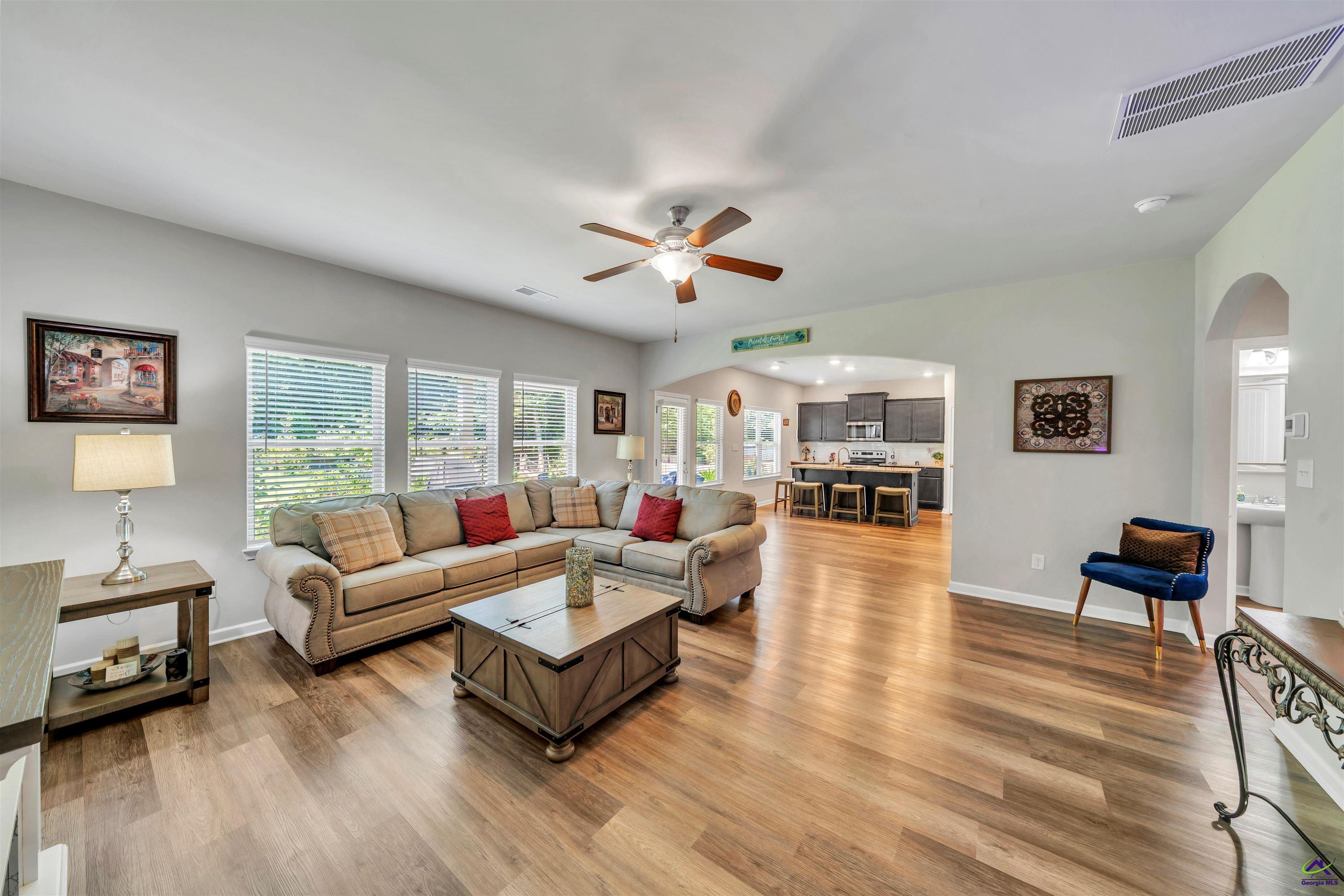 215 Tyndall Way Perry, GA 31069 - Photo 8 of 47