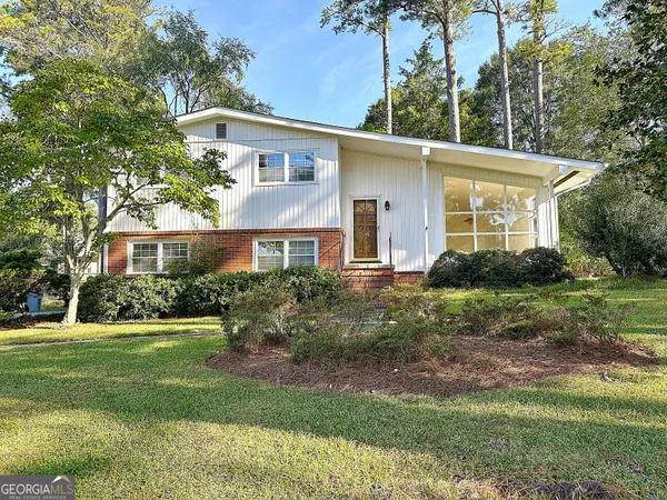 $195,000 | 136 South Chilton Crescent, LaGrange, GA 30240