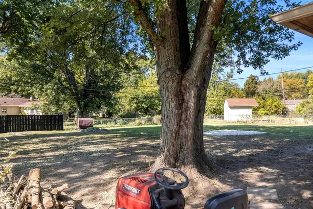 $190,000 | 1074 South Avon Avenue, Avon, IN 46123