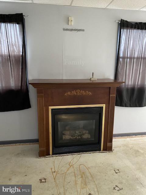 365 Codorus Furnace Road Mount Wolf, PA 17347 - Photo 32 of 43 Propane Fireplace stays!