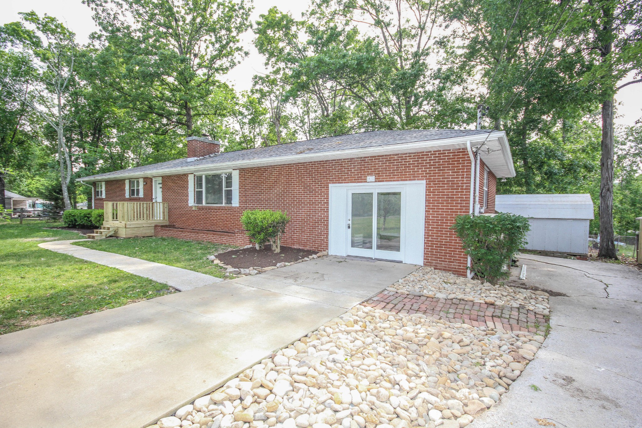 4903 Prospect Road Knoxville, TN 37920 - Photo 3 of 40 Gallery Image 3