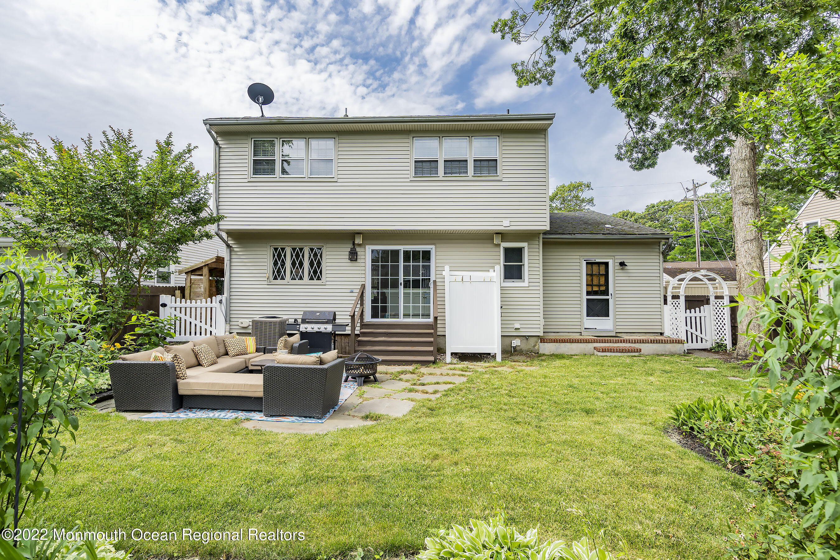 2331 Pineneedle Road Point Pleasant, NJ 08742 - Photo 38 of 44 37-Rear 1