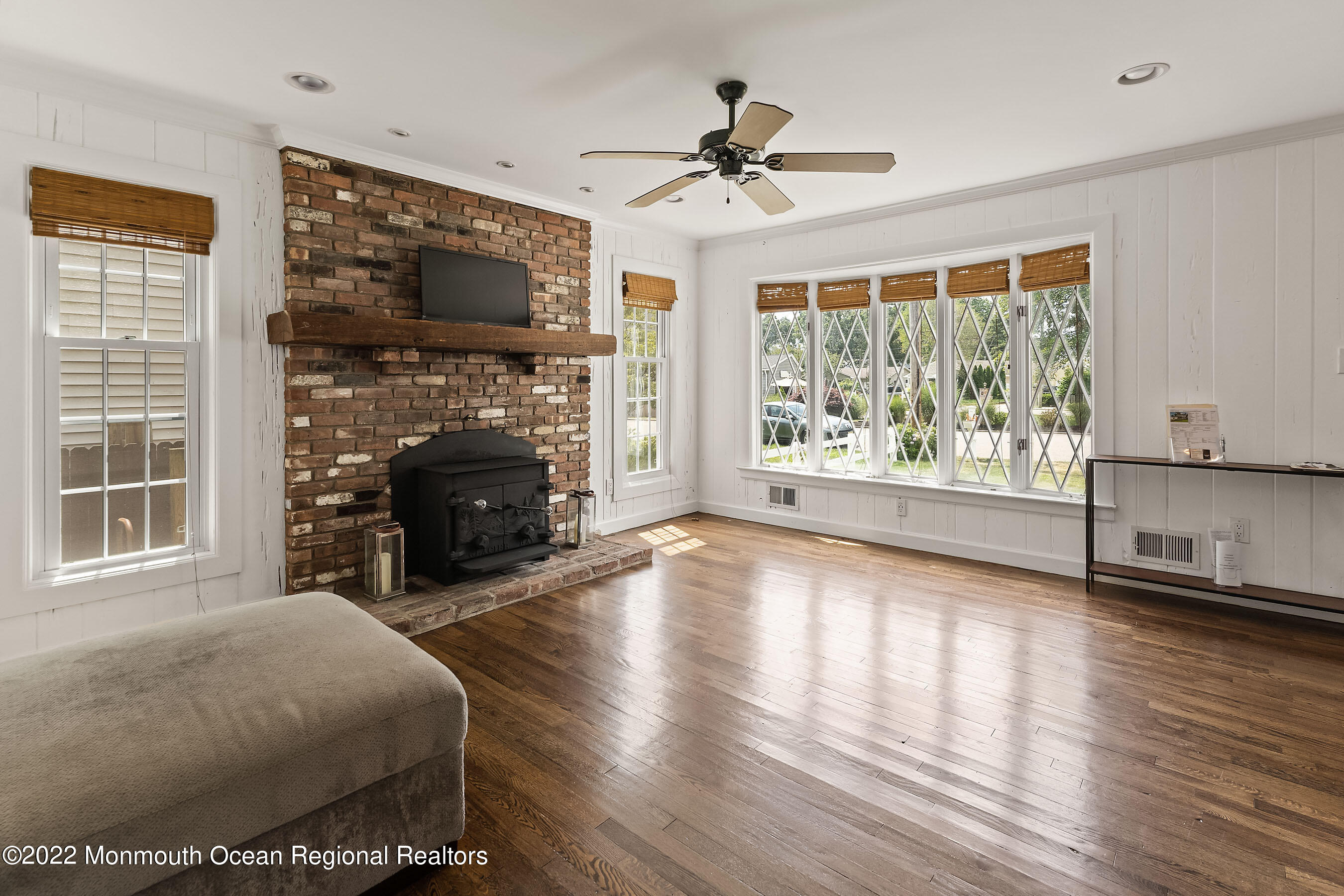 2331 Pineneedle Road Point Pleasant, NJ 08742 - Photo 7 of 44 07-Int5.