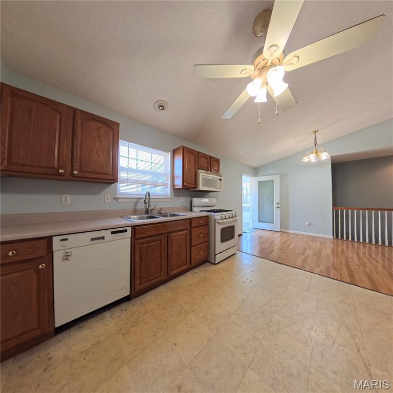 6 Cat Tail Court Belleville, IL 62223 - Photo 12 of 45