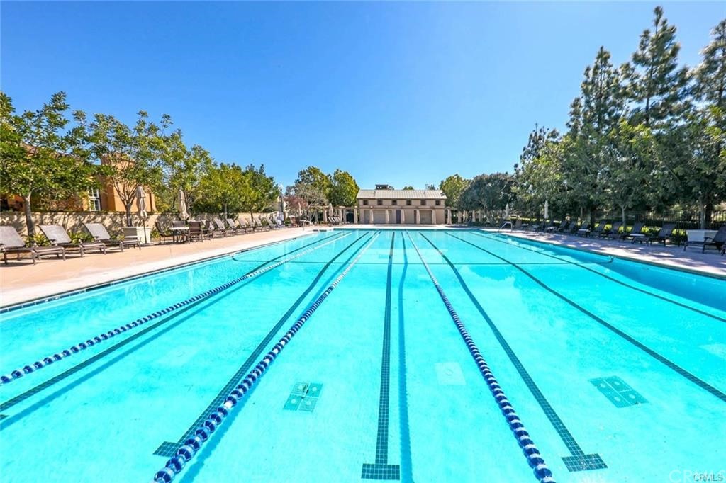 39 Whitehall Newport Beach, CA 92660 - Photo 33 of 35