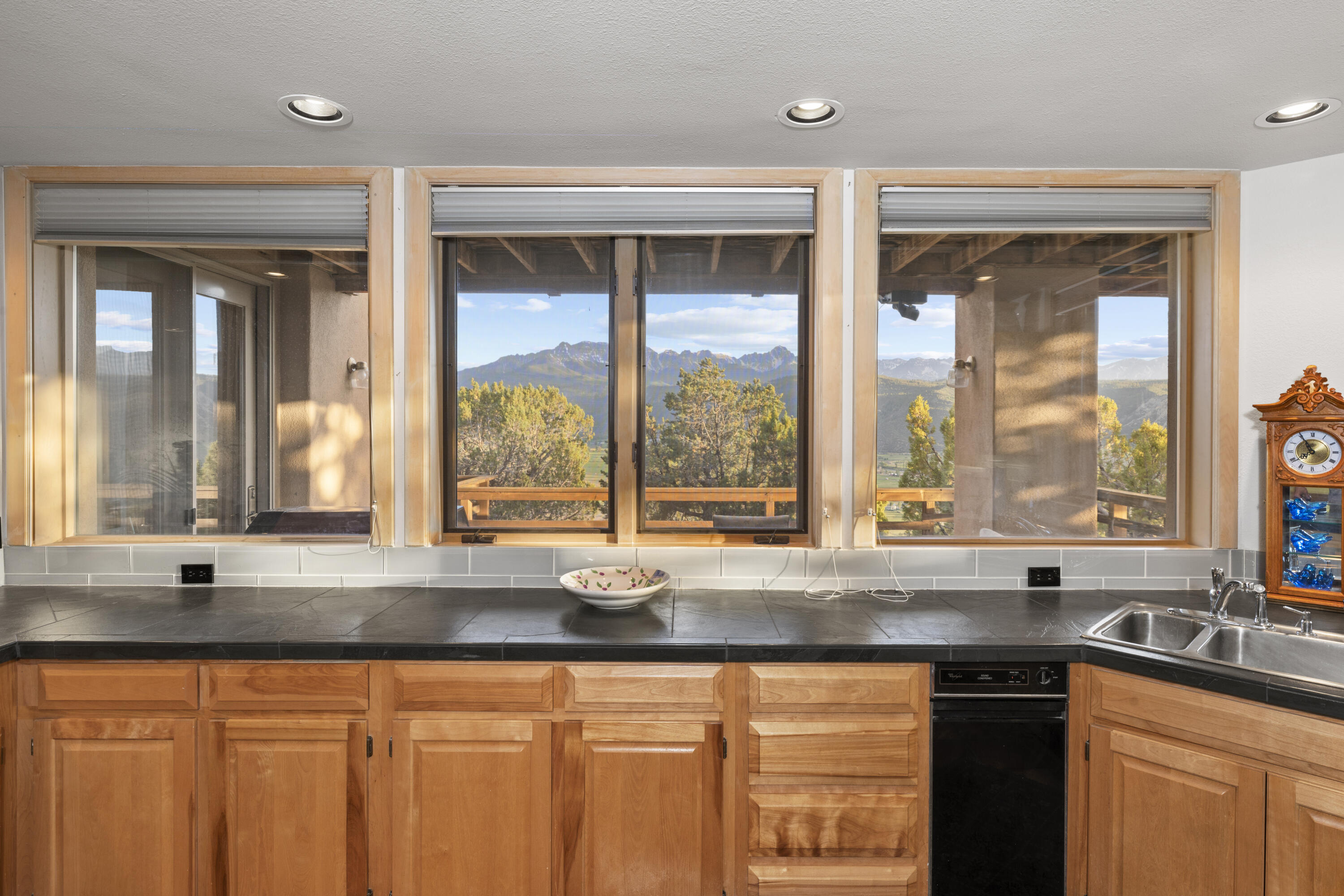 741 Terrace Drive Ridgway, CO 81432 - Photo 11 of 27 Kitchen