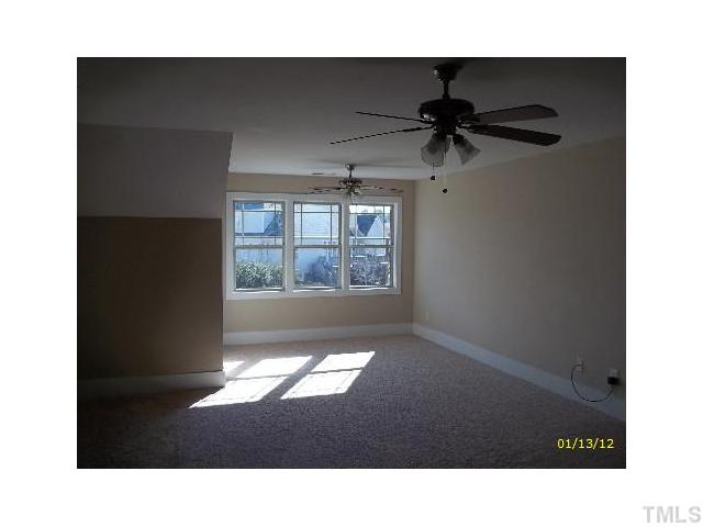 106 Hoch Cove Raleigh, NC 27603 - Photo 7 of 10