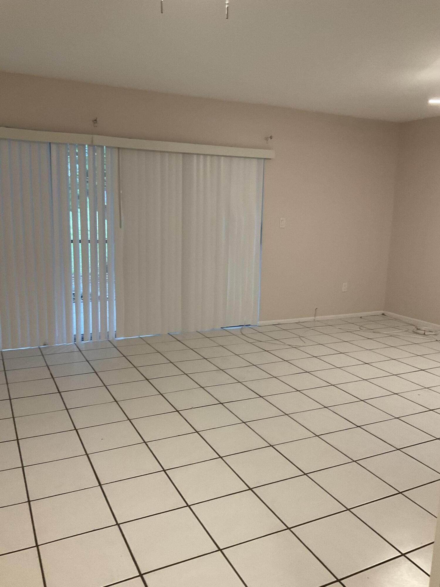 4008 Inverrary Drive, Unit G6 Lauderhill, FL 33319 - Photo 24 of 48 IMG_4322