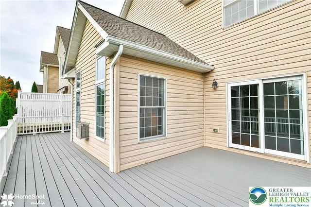 $539,000 | 552 Parkside Court, Allentown, PA 18104